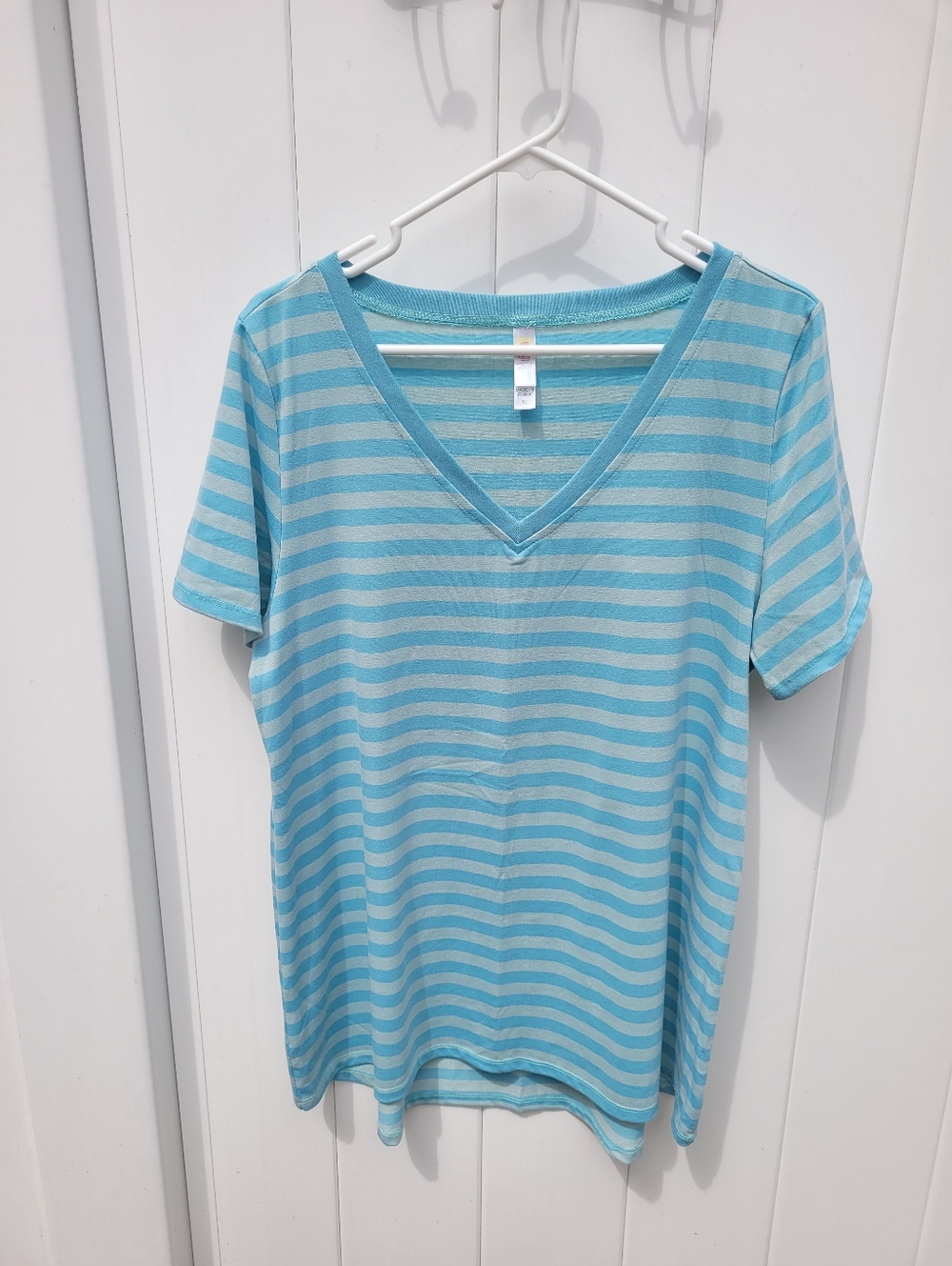 NWOT XL LuLaRoe Christy Tee